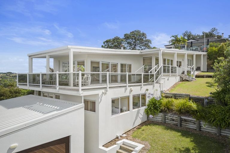 Photo of property in 193 Sandspit Road, Shelly Park, Auckland, 2014