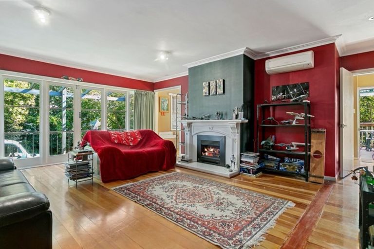 Photo of property in 62 Matuku Street, Two Mile Bay, Taupo, 3330