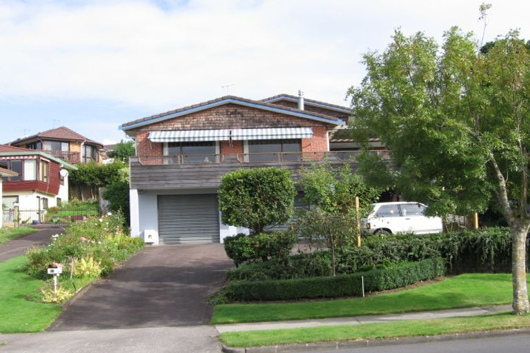 Photo of property in 23 Sunderlands Road, Half Moon Bay, Auckland, 2012