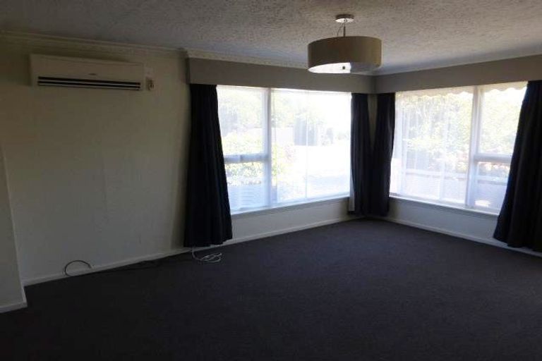 Photo of property in 2/314 Avonhead Road, Avonhead, Christchurch, 8042