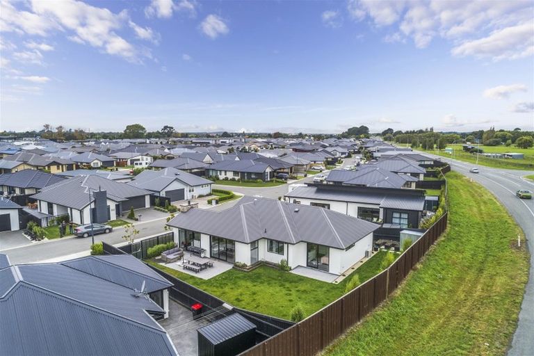 Photo of property in 27 Durells Crescent, Kaiapoi, 7630