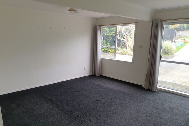 Photo of property in 86 Lancaster Road, Beach Haven, Auckland, 0626