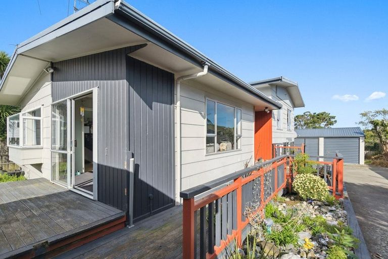 Photo of property in 7 Downs View Place, Pukerua Bay, 5026