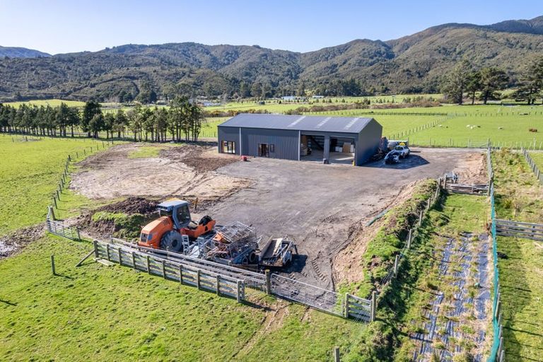 Photo of property in 8 Turksma Lane, Kaitoke, 5018
