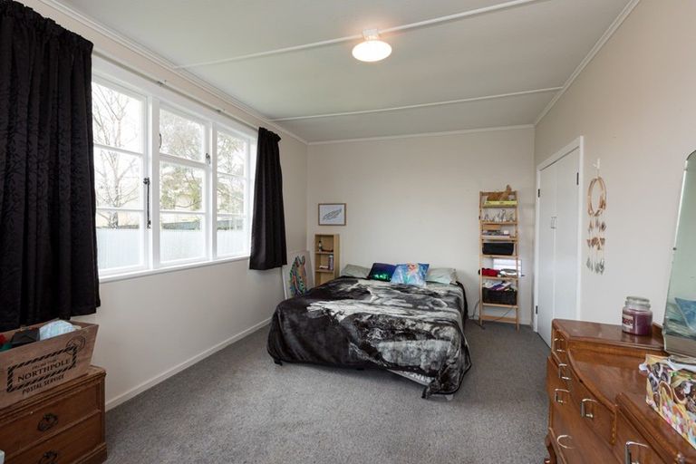 Photo of property in 12 Freyberg Terrace, Waipukurau, 4200
