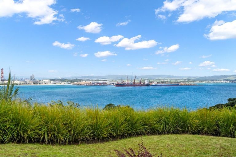 Photo of property in 6 The Heights, Whangarei Heads, Whangarei, 0174