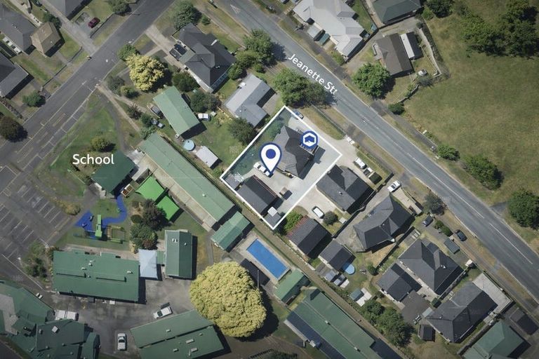 Photo of property in 2 Jeanette Street, Glenview, Hamilton, 3206