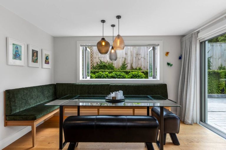 Photo of property in 7 Bungalow Avenue, Point Chevalier, Auckland, 1022