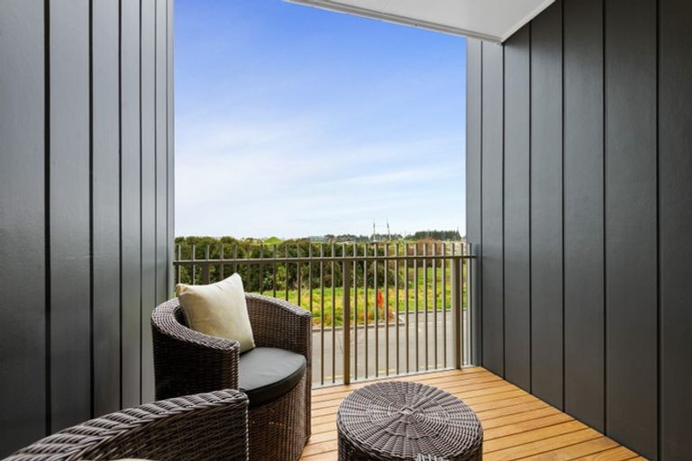 Photo of property in 25 Bonnette Road, Flat Bush, Auckland, 2019