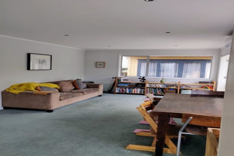 Photo of property in 3/147 Wallace Road, Mangere Bridge, Auckland, 2022