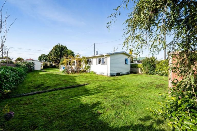 Photo of property in 23 Vogel Street, Hawera, 4610