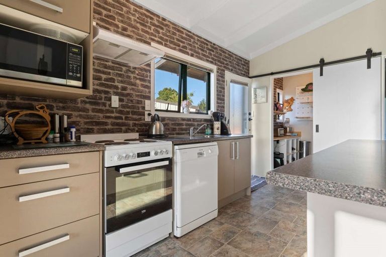 Photo of property in 27 Landscape Drive, Ngongotaha, Rotorua, 3010