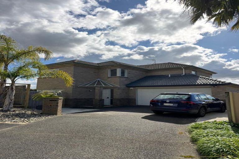 Photo of property in 11 Amherst Place, Albany, Auckland, 0632