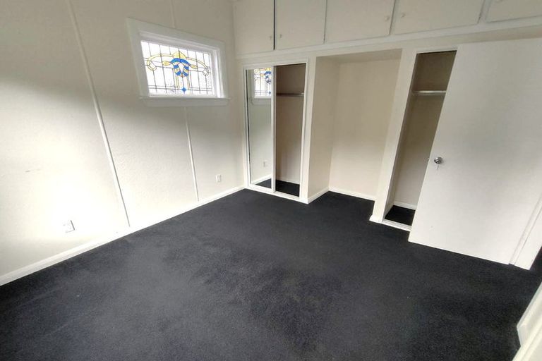 Photo of property in 45 Woodhaugh Street, Woodhaugh, Dunedin, 9010