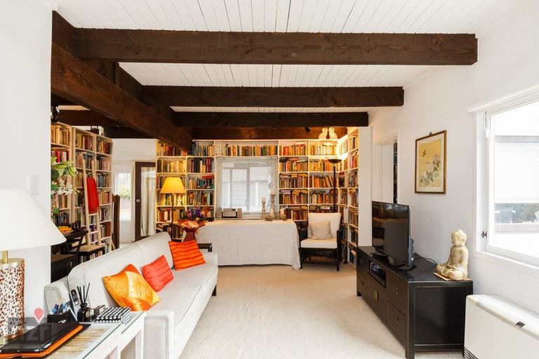 Photo of property in 40 Manuka Street, Hokowhitu, Palmerston North, 4410