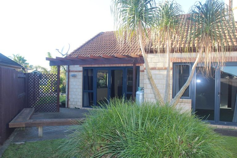 Photo of property in 76 Sovereign Drive, Papamoa Beach, Papamoa, 3118