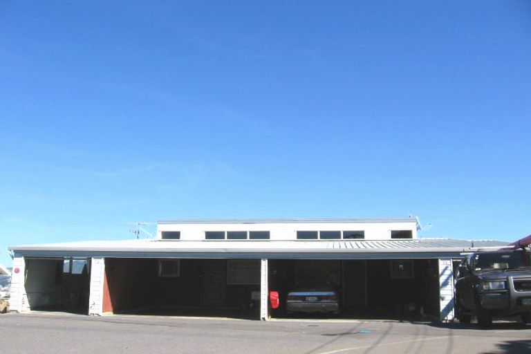 Photo of property in 4/78 Calcutta Street, Khandallah, Wellington, 6035