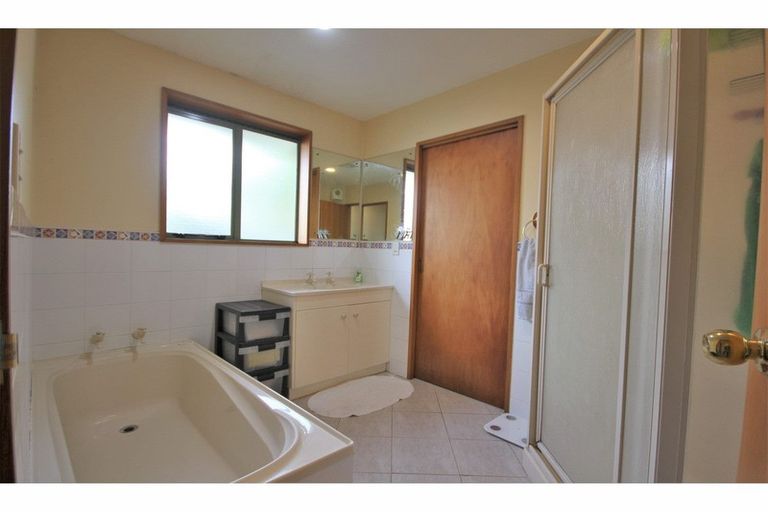 Photo of property in 93a Bassett Street, Burwood, Christchurch, 8083