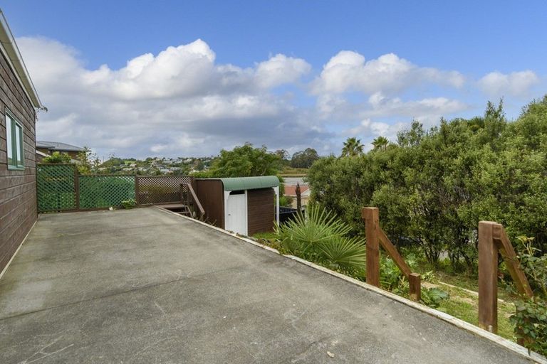 Photo of property in 120 College Place, Poike, Tauranga, 3112