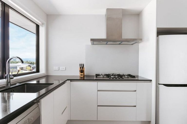 Photo of property in 22 Stingray Drive, Omokoroa, 3114