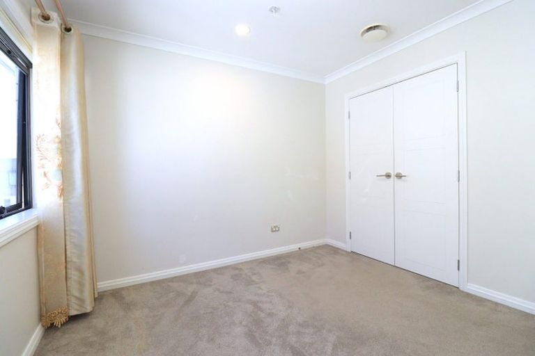Photo of property in 6 Mcquoids Road, Flat Bush, Auckland, 2019