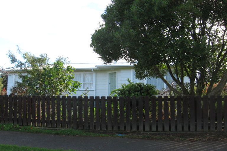 Photo of property in 104 Lethbridge Street, Feilding, 4702