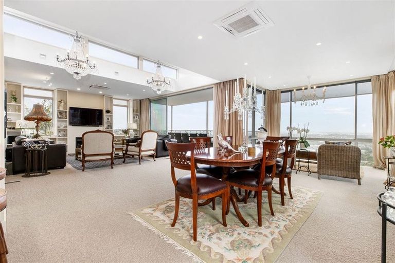 Photo of property in 8a Macmillan Avenue, Cashmere, Christchurch, 8022