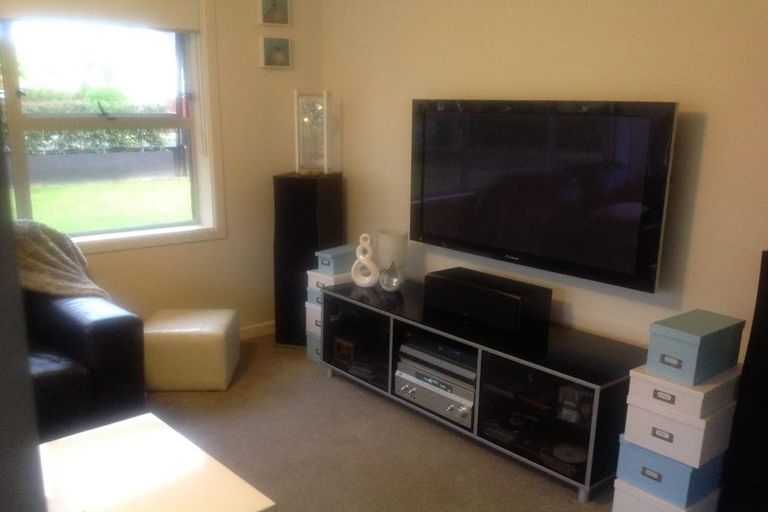 Photo of property in 1/22 Seaforth Avenue, Mangere Bridge, Auckland, 2022