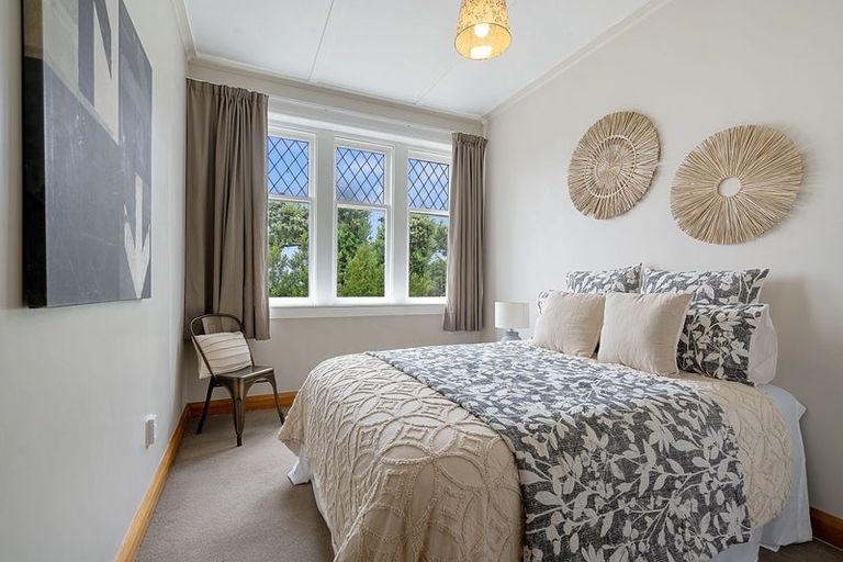 Photo of property in 4 Mills Road, Brooklyn, Wellington, 6021