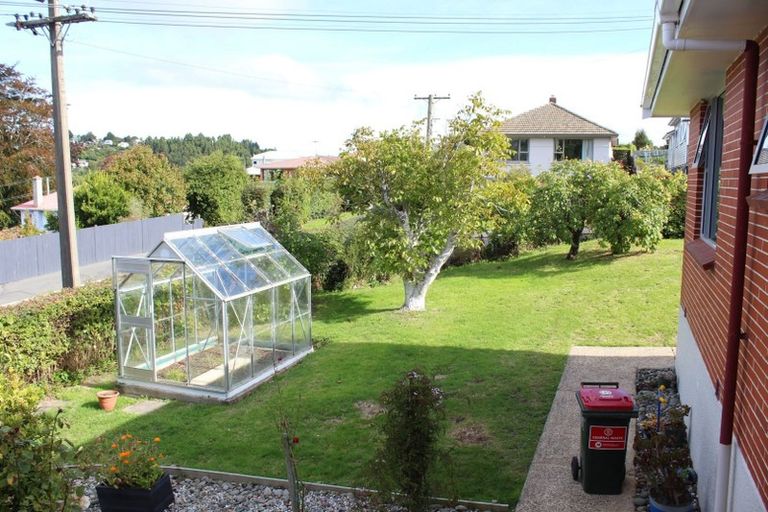 Photo of property in 6 Gibson Street, Wakari, Dunedin, 9010