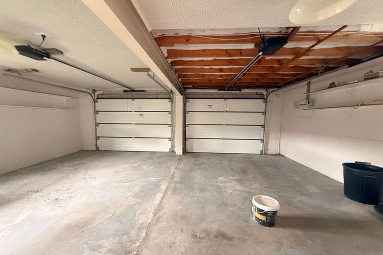 Photo of property in 19 Anne Road, Hillcrest, Auckland, 0627