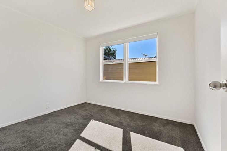 Photo of property in 2/97 Mahia Road, Manurewa, Auckland, 2102