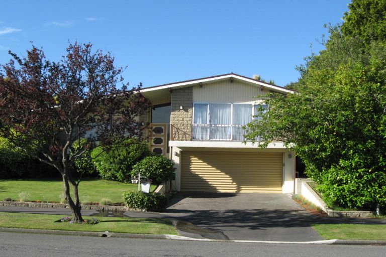 Photo of property in 30 Harrowdale Drive, Avonhead, Christchurch, 8042