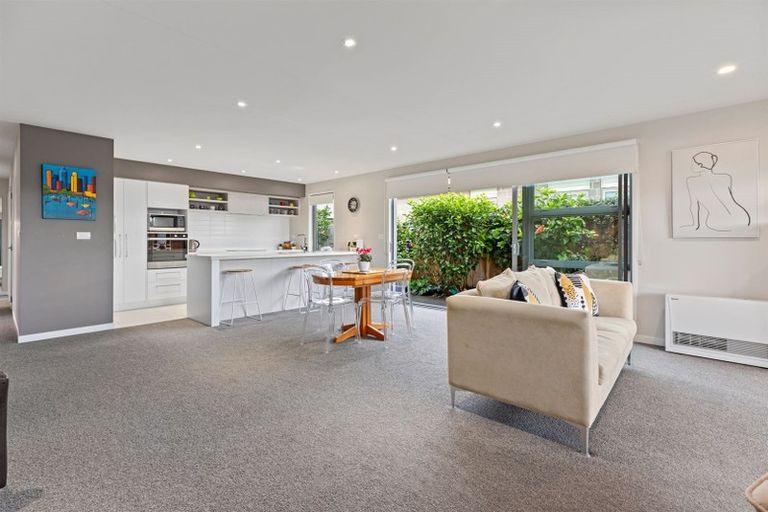 Photo of property in 5 Eden Crescent, Brookfield, Tauranga, 3110