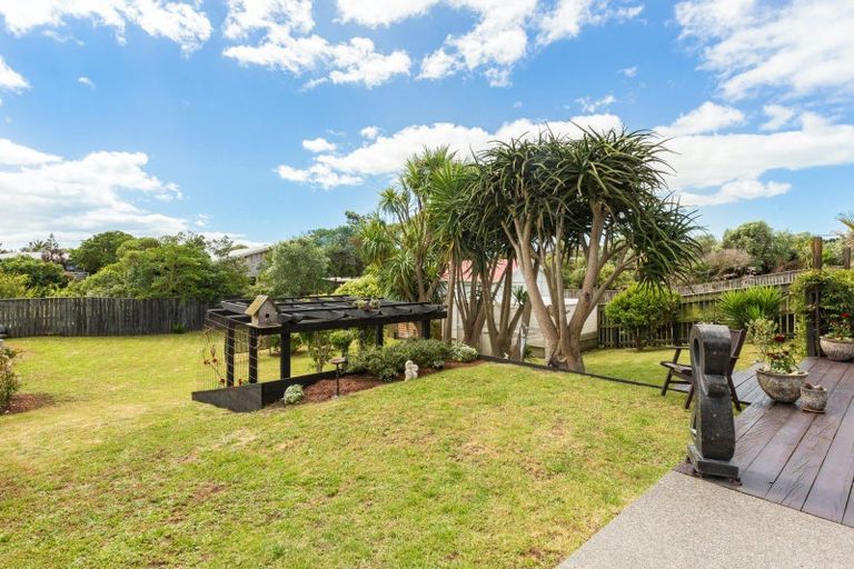 Photo of property in 49 Gawler Street, Te Horo Beach, Otaki, 5581