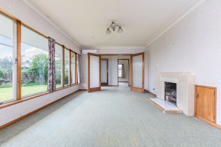 Photo of property in 5 Birchlea Rise, Goodwood Heights, Auckland, 2105