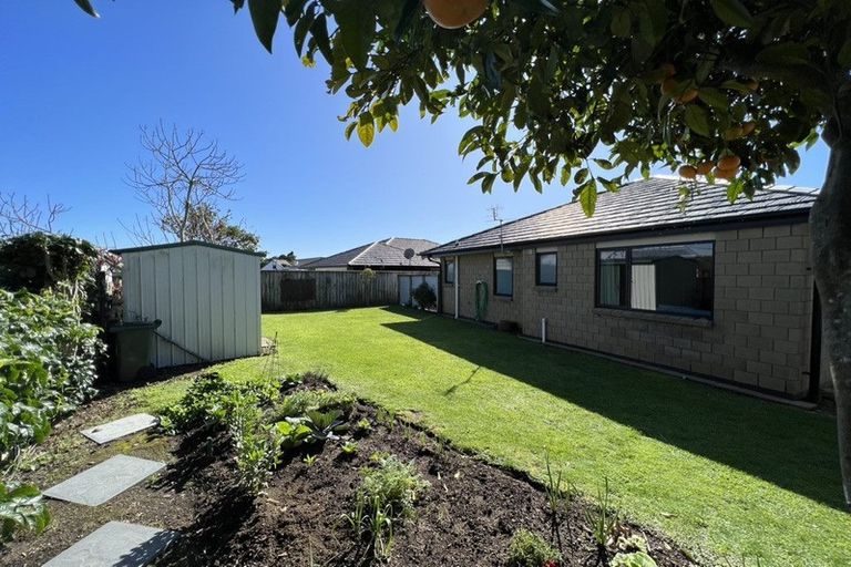 Photo of property in 3 Iwanui Close, Waitara, 4320