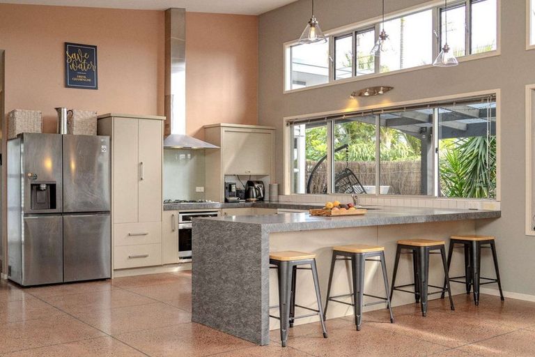 Photo of property in 4 Cochrane Drive, Kerikeri, 0230