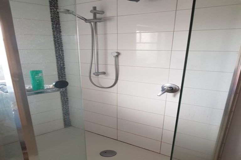 Photo of property in 1/8 Coniston Avenue, Ilam, Christchurch, 8041