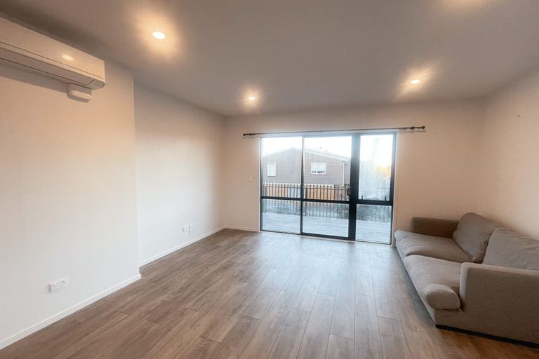 Photo of property in 22 Tahuhu Road, Mount Wellington, Auckland, 1062