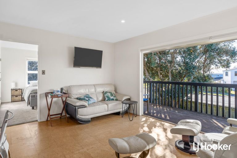 Photo of property in 298a Seaforth Road, Waihi Beach, 3611