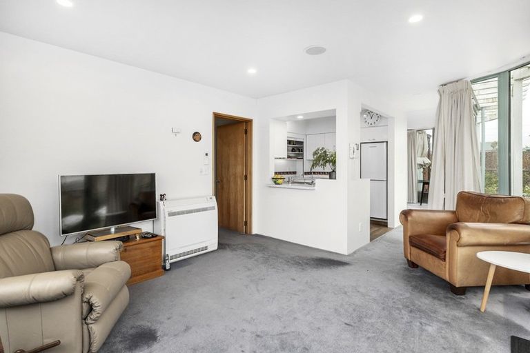 Photo of property in 60 Drivers Road, Maori Hill, Dunedin, 9010