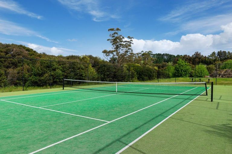 Photo of property in 45a Rautahi Terrace, Redvale, Albany, 0792