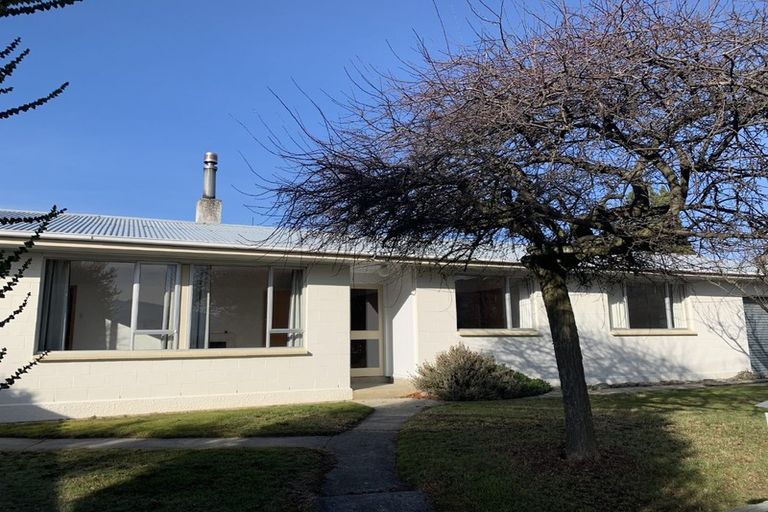 Photo of property in 112 Tenby Street, Wanaka, 9305