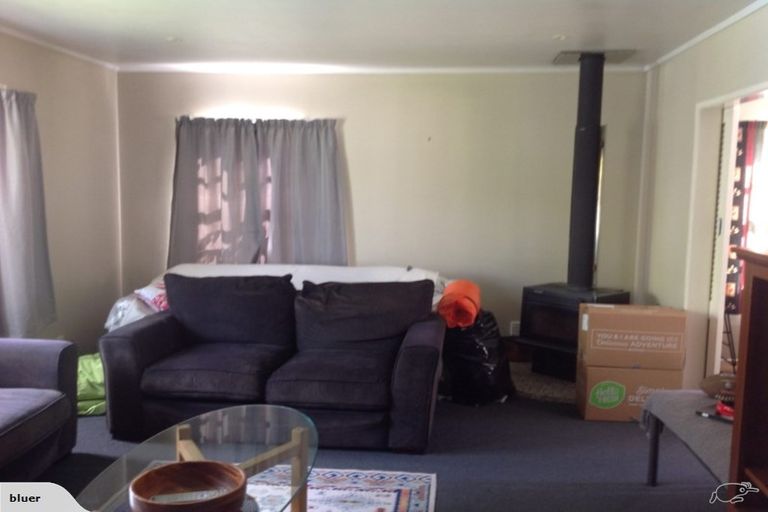 Photo of property in 67 Te Atatu Road, Te Atatu South, Auckland, 0610