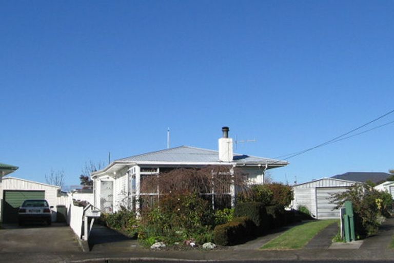 Photo of property in 228 Lumsden Place, Akina, Hastings, 4122