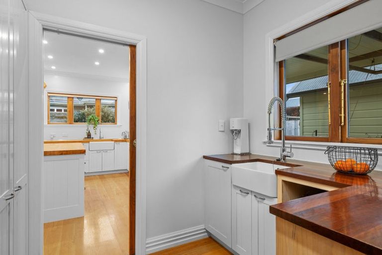 Photo of property in 25 Main Street, Greytown, 5712