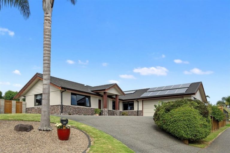Photo of property in 31 Brackenburn Drive, Ohauiti, Tauranga, 3112