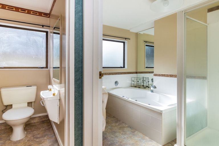 Photo of property in 2/127 Te Heuheu Street, Taupo, 3330