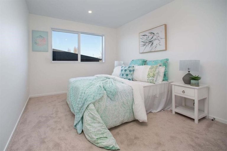 Photo of property in 1/4118b Great North Road, Glen Eden, Auckland, 0602